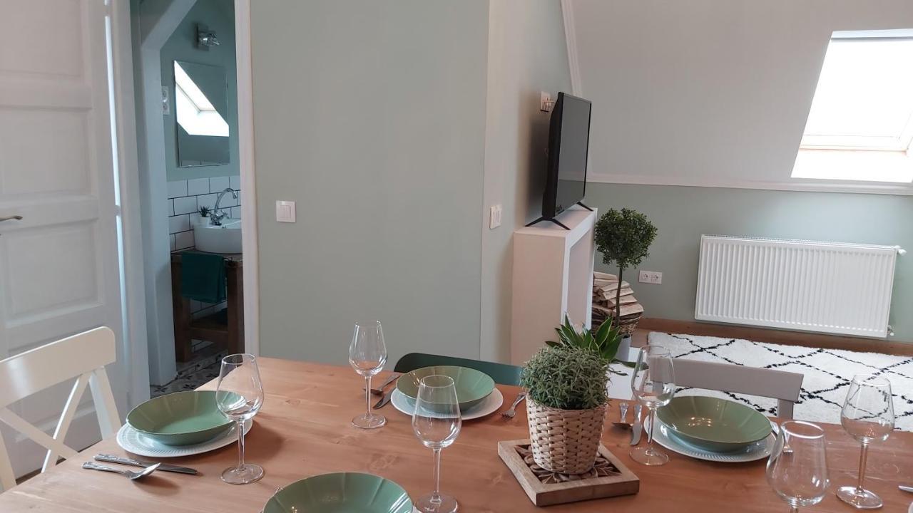 A Zoldbiciklis Haz Apartamento Egerszalók Exterior foto